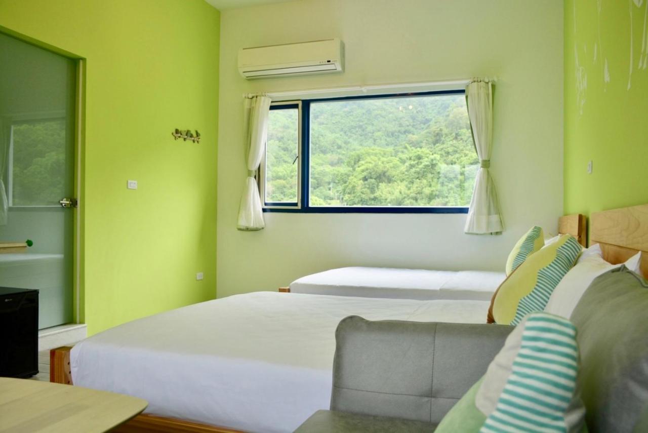Blue And White Style Holiday B&B Guanshan Exterior photo