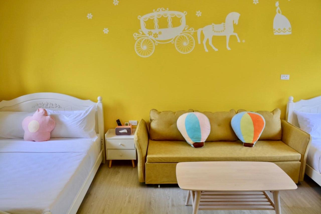 Blue And White Style Holiday B&B Guanshan Exterior photo