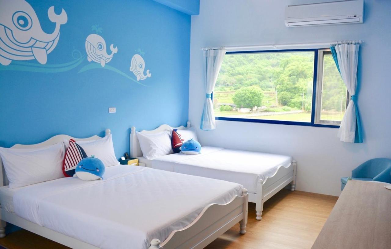 Blue And White Style Holiday B&B Guanshan Exterior photo